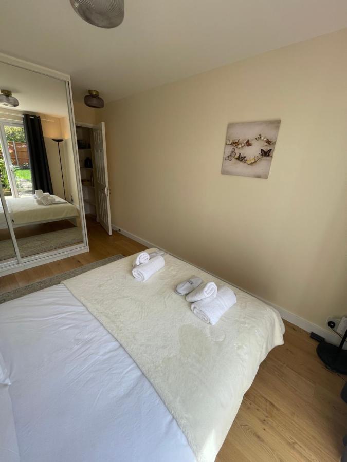 Appartamento Sela House - Luton Airport Esterno foto